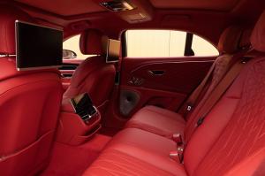 Bentley Flying Spur First Edition 2020 года  (UAE)